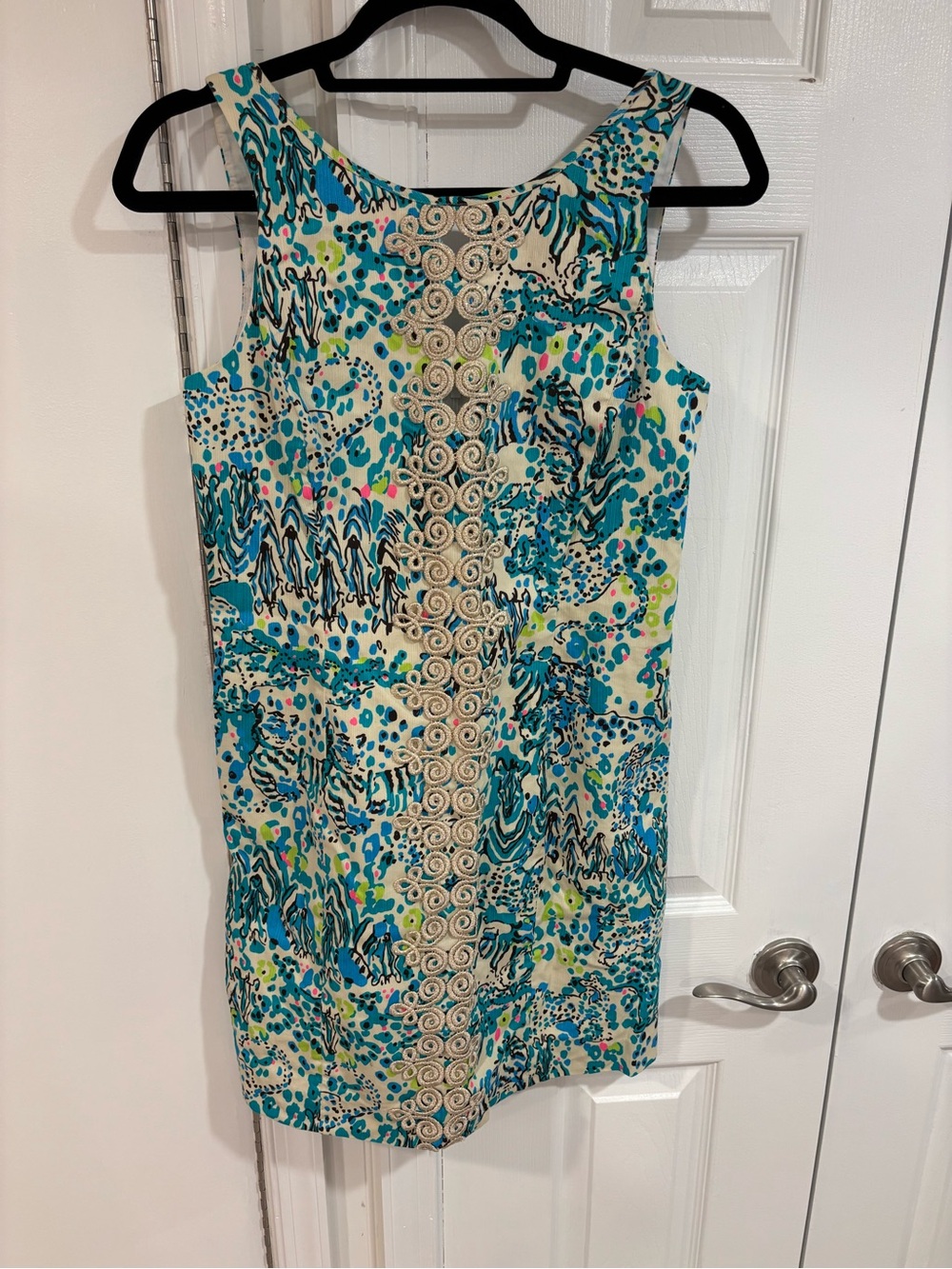Lilly Sleeveless Printed Shift Dress with Lace Trim